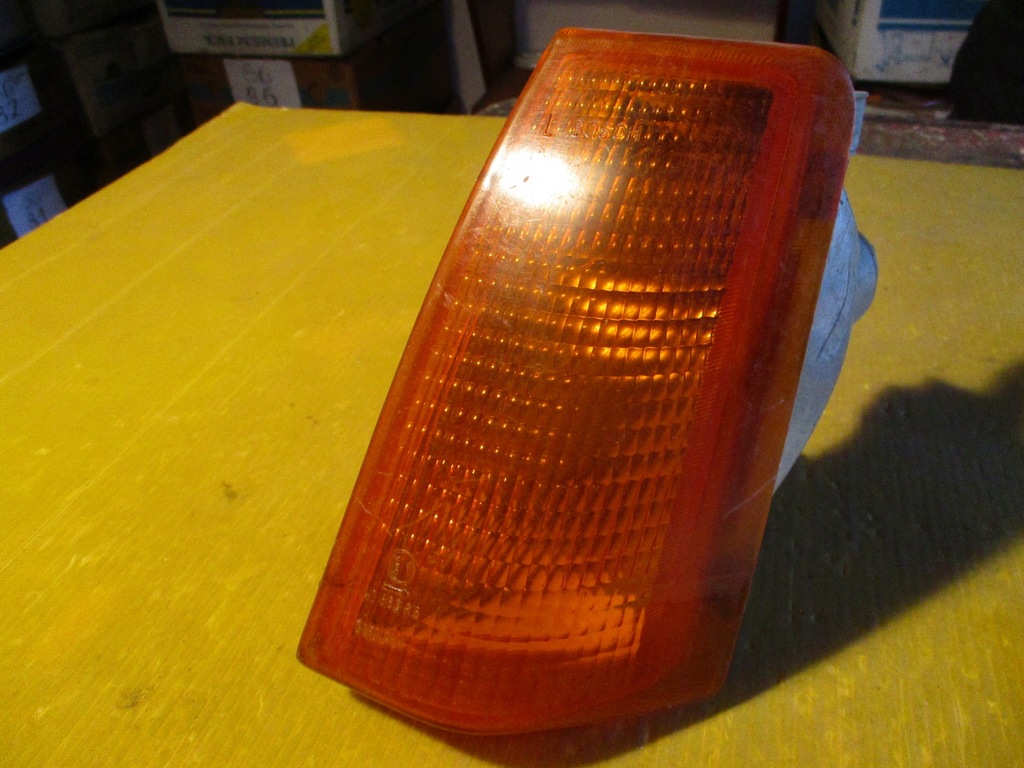 4393/9 LAMPĂ DE SEMNALIZARE LĂ FAŢĂ OPEL RECORD E 77-86 42663R6 Product image