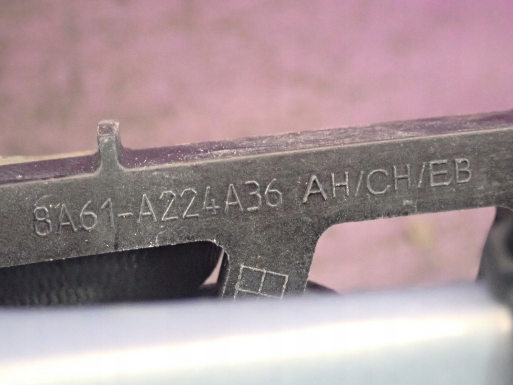 FORD FIESTA VII MK7 HB 5D 08-13 MÂNER FATA DREAPTA 8A61-A224A36 79 Product image