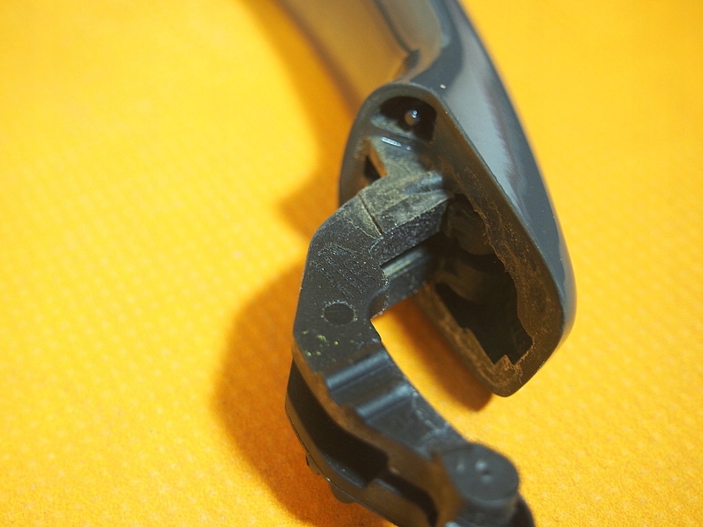 Audi Q2 81A 32KM STANGA Capaci manere portiere 8v0837205a / 8v0837167b LX7M Product image