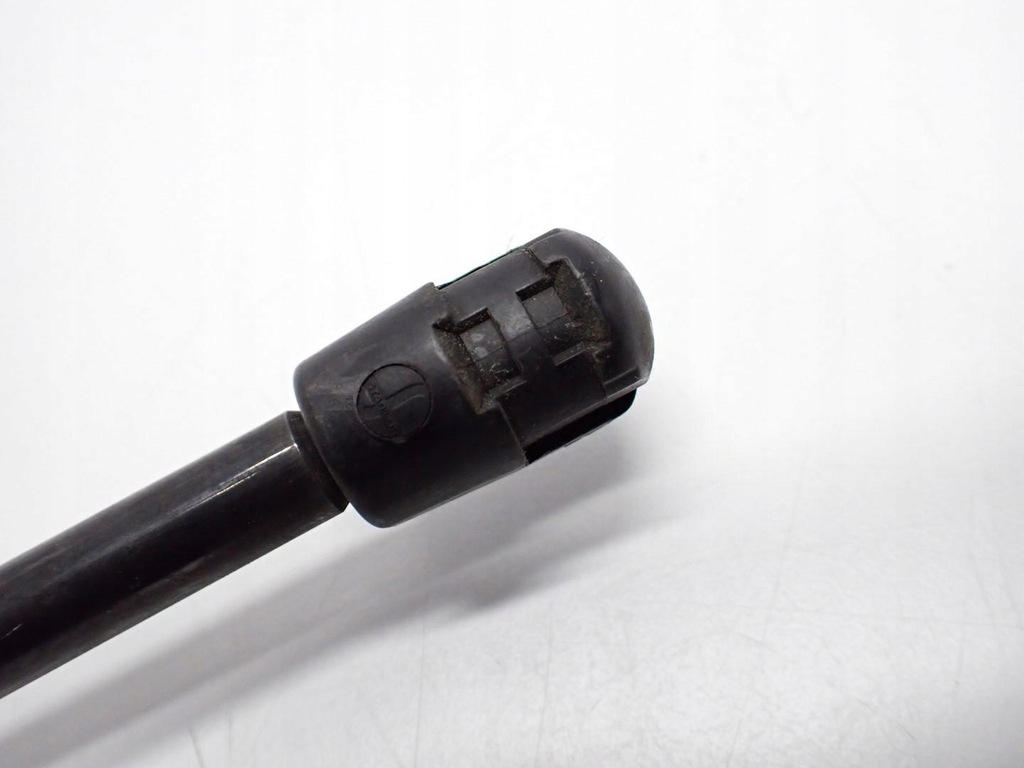 ACTIONATOR TARZIAT PORGAJ TELESCOPIC CV44-S406A10-AD FORD KUGA II MK2 16R Product image