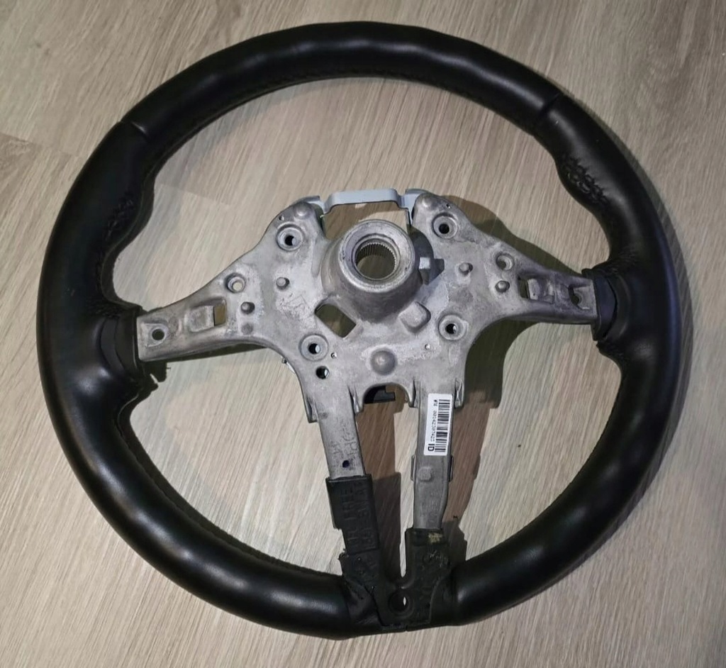 Volanul BMW F20, F30, F36 M-performanță 307661364001 Product image