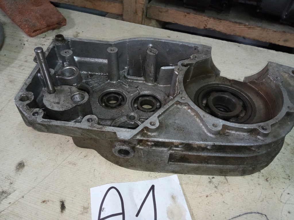 Motor, carter, jumatate MZ ETZ 250, STARE FUNA Product image