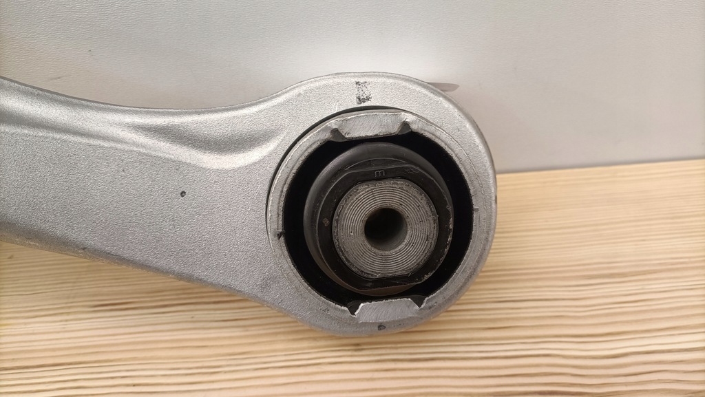 STÂNGA NOU BRACȚE OVANTĂTOR FAȚĂ ALFA STELVIO GIULIA K2063 K124/609 Product image