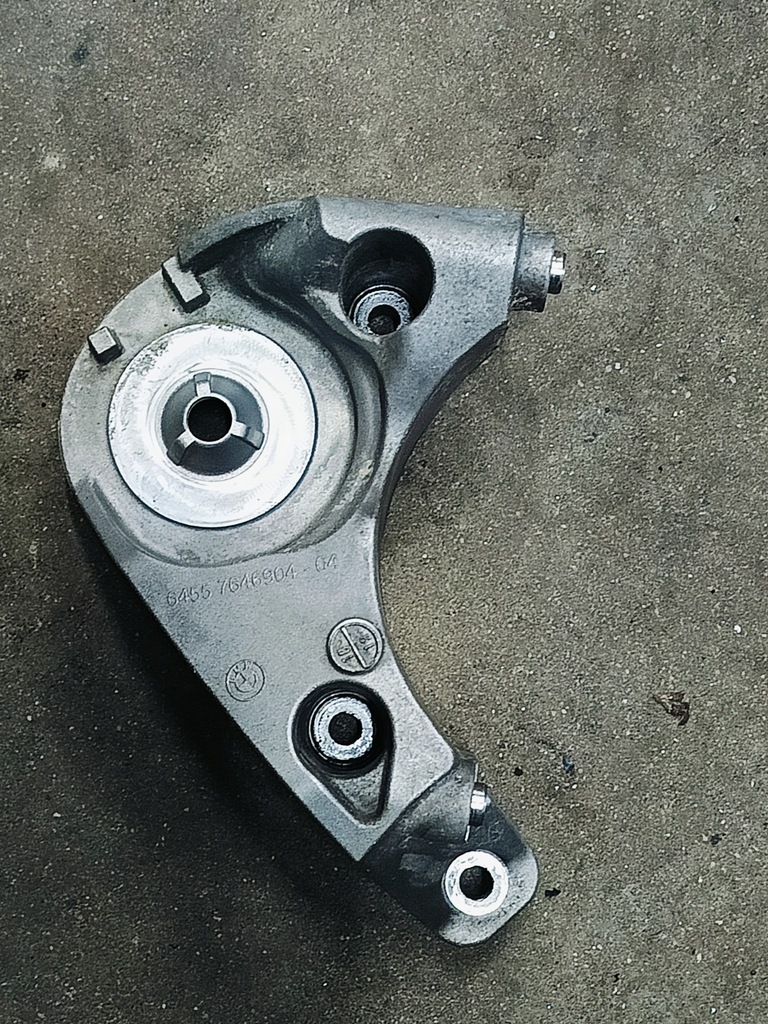 Suport compresor aer conditionat BMW M5 M8 X5M X6M G70 G07 PERFECT!!! Product image