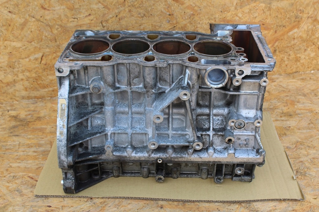 Bloc motor BMW N45B16AB 1.6 116i 316i e90 e87 7523170 7521270 complet Product image