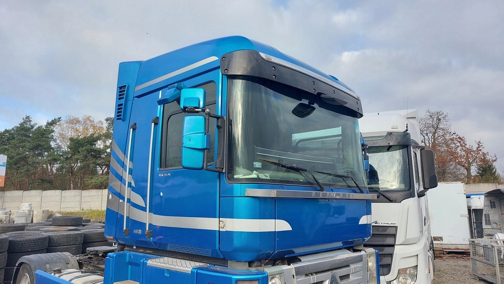 RENAULT MAGNUM 480 520 DXI VEGA SET CABINA SUFRIG Product image