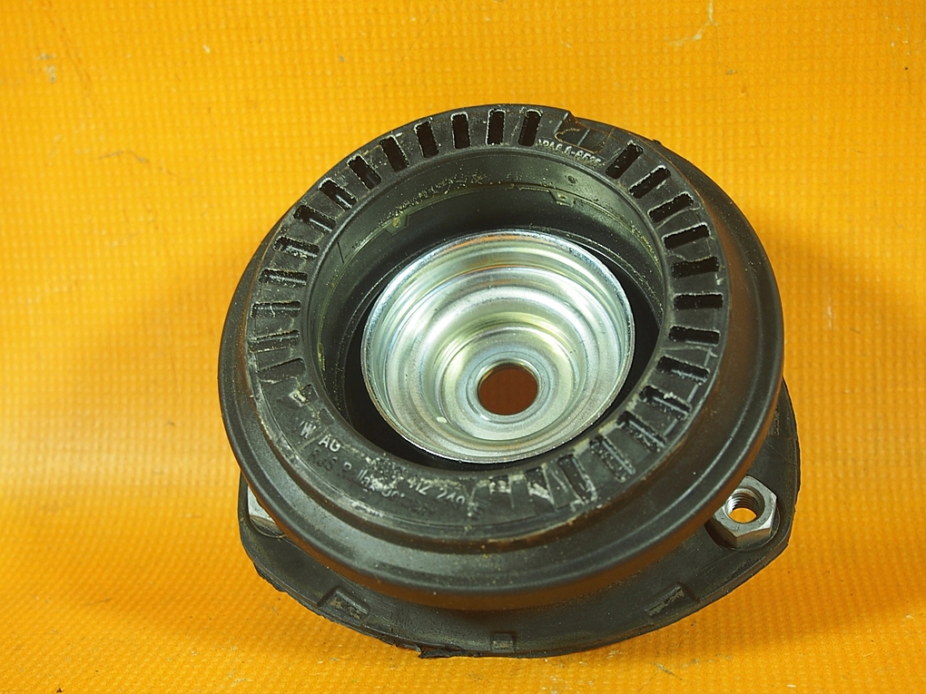 Audi Q2 81A 32KM Suport amortizor FATA 5q0412331e / 5q0412249e Product image