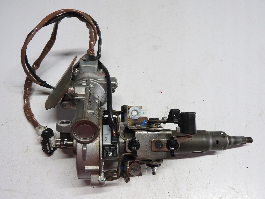 Toyota Auris I 5D 06-09 2.0 D4D servodirectie electrica 45200-02261 Product image