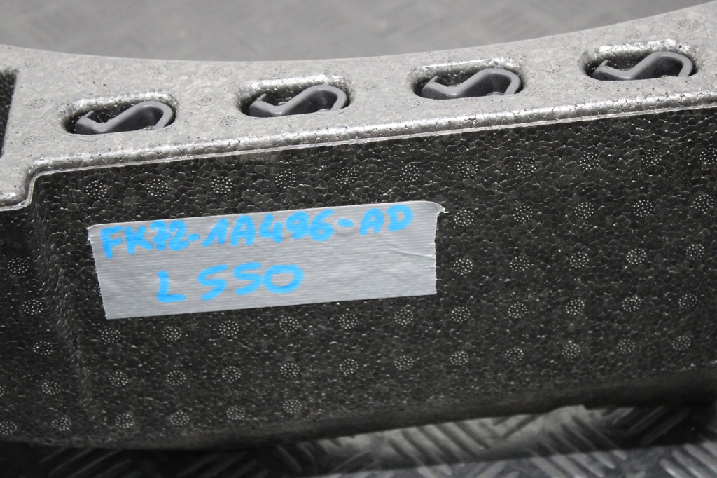 PORTUGAL STYROSPUM LAND ROVER DISCOVERY SPORT L550 FK72-1A496-AD Product image