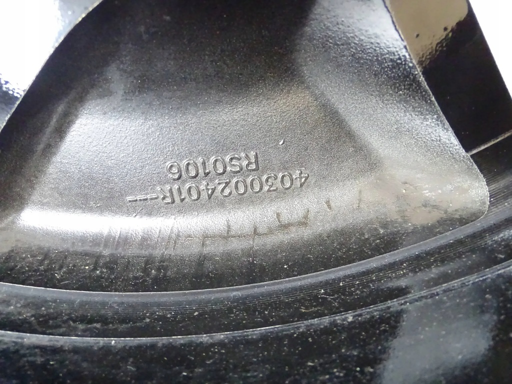 JANTE RENAULT 7J x 18 CH5 ET35 5X114.3 403002401R Product image