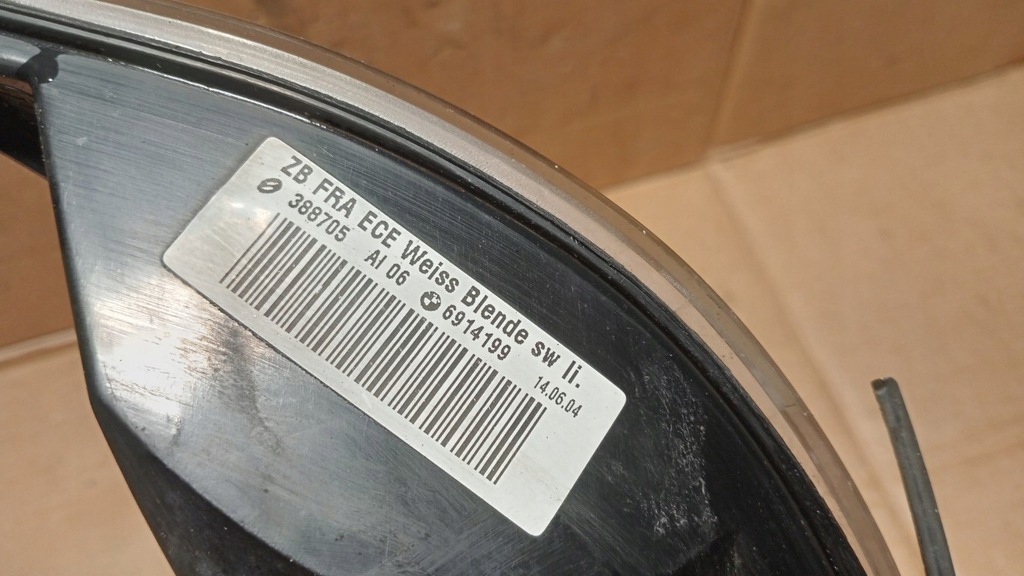 BMW E46 LIFT SEMNAL PLICANT STÂNGA Product image