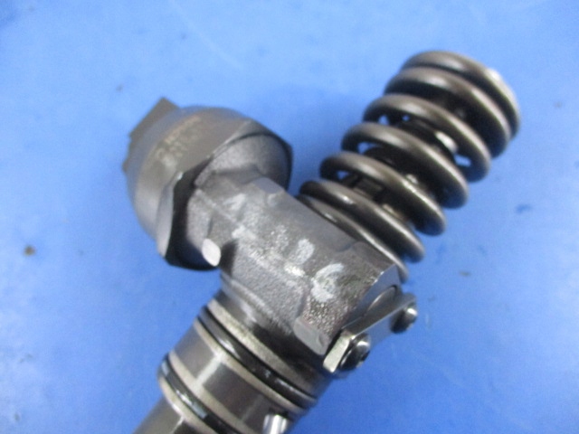 POMPA INJECTIE VW SEAT1.9TDi 038130073AG BOSCH 0414720215 Product image