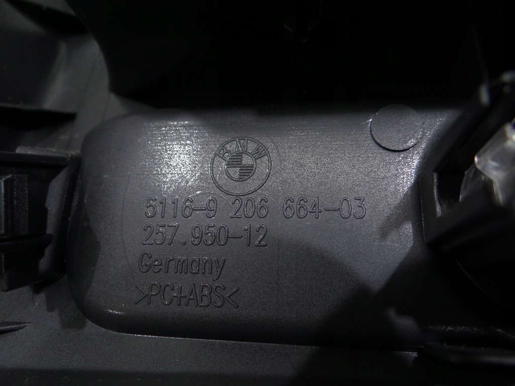CAPAC TUNEL SPATE BMW F10 OE 9206664 (14564027) Product image
