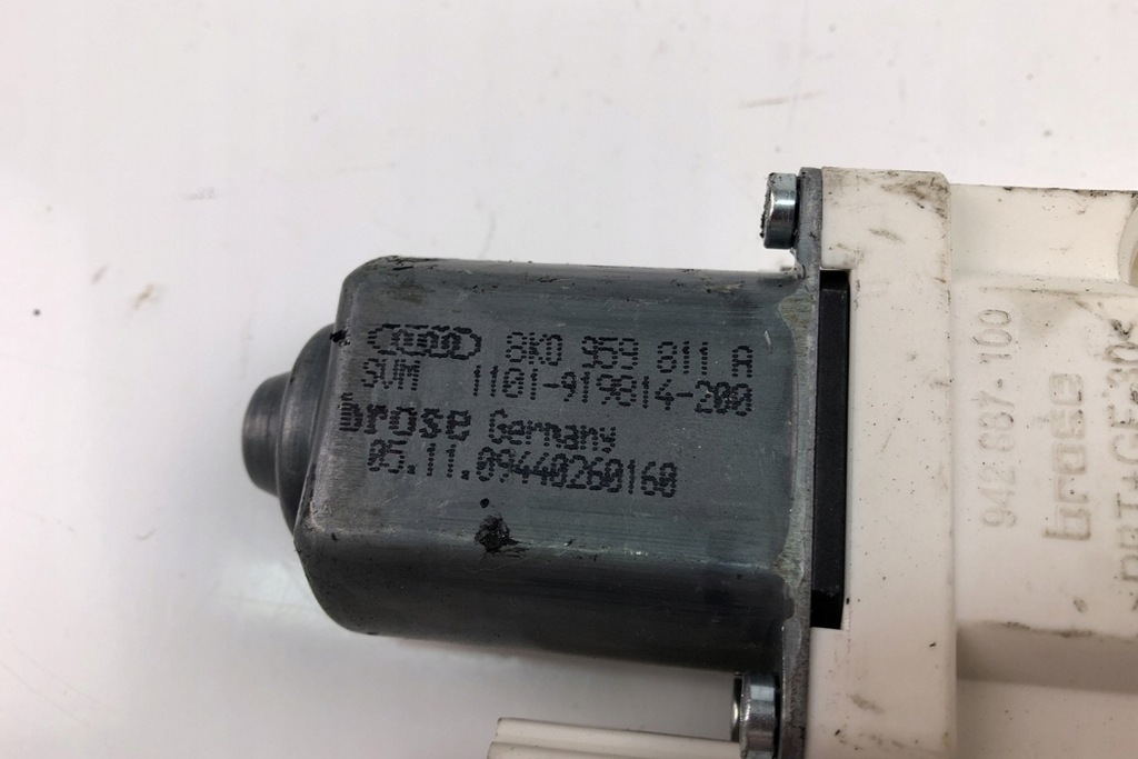 Windscreen Windows Audi A4 (8K2, B8) 8K0959811A Product image