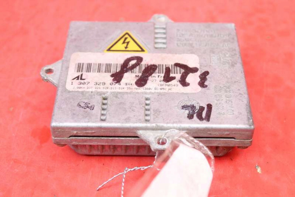 CONVERTOR XENON STÂNGA 1307329074 MAZDA 6 1 I GG 02-05 Product image