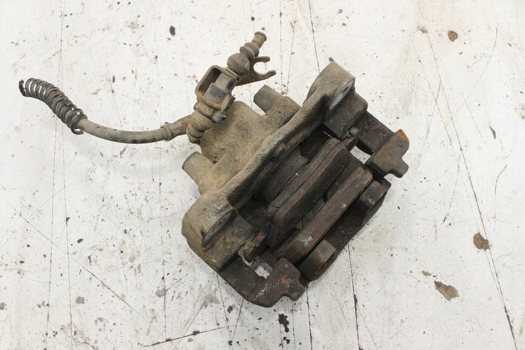 VW TOUAREG 2.5 TDI R5 ETRIER DE FRANA DREAPTA SPATE Product image