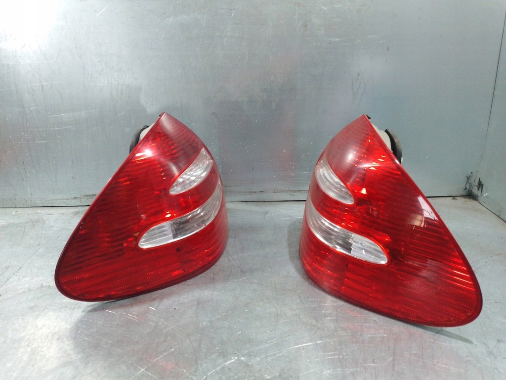 Lămpi din spate Set Mercedes Clasa E W211 A2118200364 A2118200464 Sedan Product image