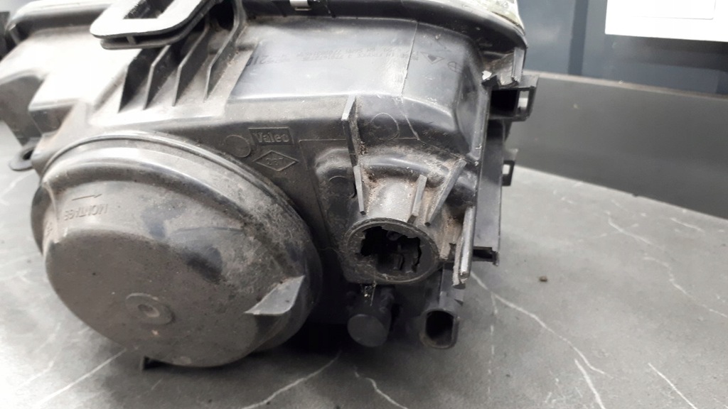 7700831463 far dreapta fata renault megane scenic Product image