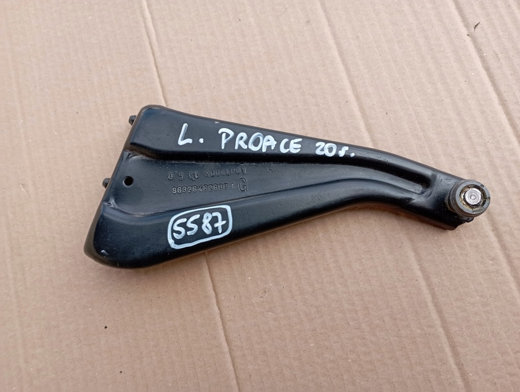 TOYOTA PROACE RIFTER CĂRUCIOR CU ROLE STÂNGA UȘĂ Product image