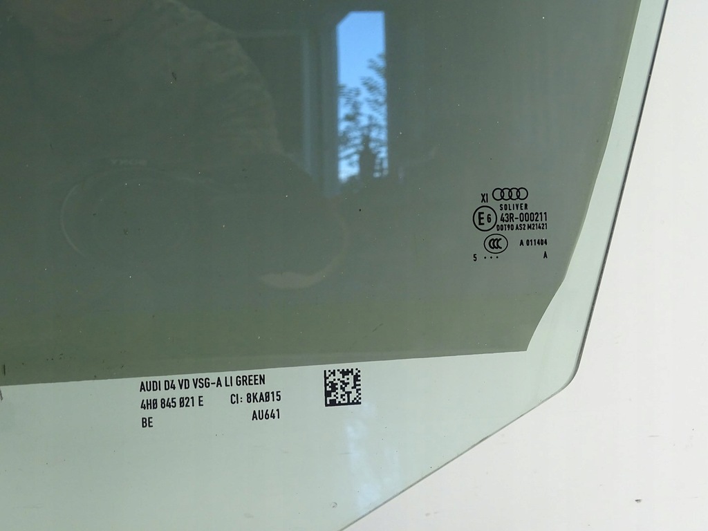 GEAM LATERAL UȘĂ STÂNGA FAȚĂ STÂNGA AUDI A8 D4 LIFT 15R DUBLĂ Product image
