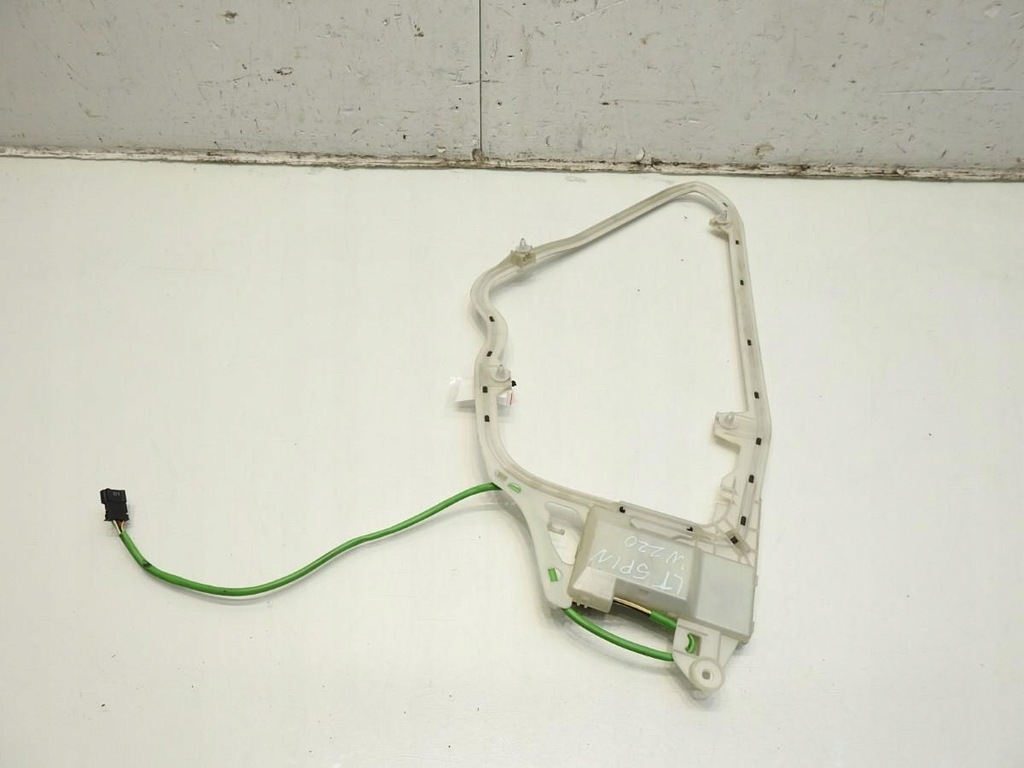 ANTENĂ FĂRĂ CHEIE UȘĂ SPATE STÂNGA MERCEDES W220 A2208200375 Product image