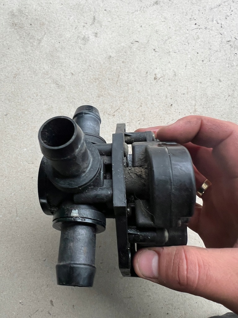 TESLA S LIFT SUPLAVĂ SUPLIMENTARE POMPE DE APA 6007370-00-B Product image