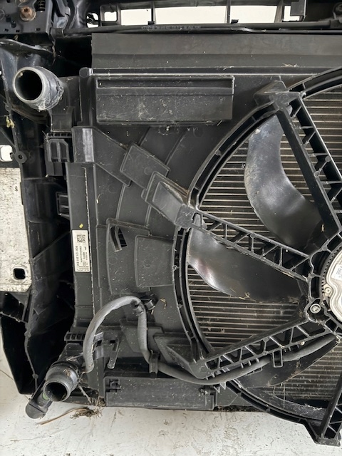 Audi A3 S3 8V Senzor de ascensor al centurii de armare de armare din față Product image