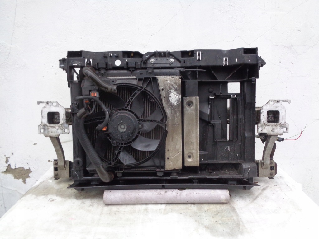 RADIATORE CUREA FATA PEUGEOT 208 2008 1.2 VTI BENA Product image