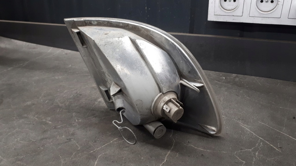 6R01489 semnalizare Mercedes Vito I w638 stanga fata 1996 - 2003 Product image