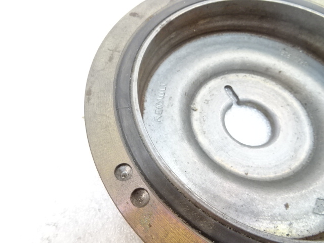 Dacia Duster 1.5 DCI Cork Arbore Pulley 123031777R Product image