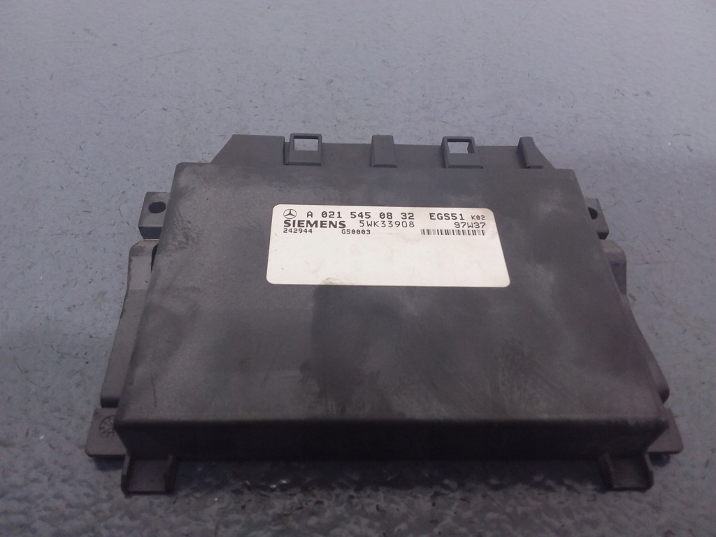 CONTROLLER CUTIE MERCEDES W210 3.0D A0215450832 5WK33908 Product image