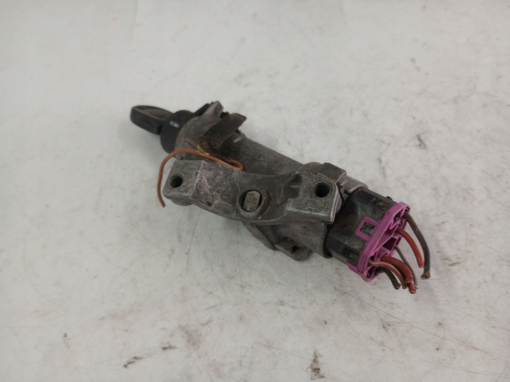 Comutator de aprindere Volkswagen 4B0905851C Europa Product image