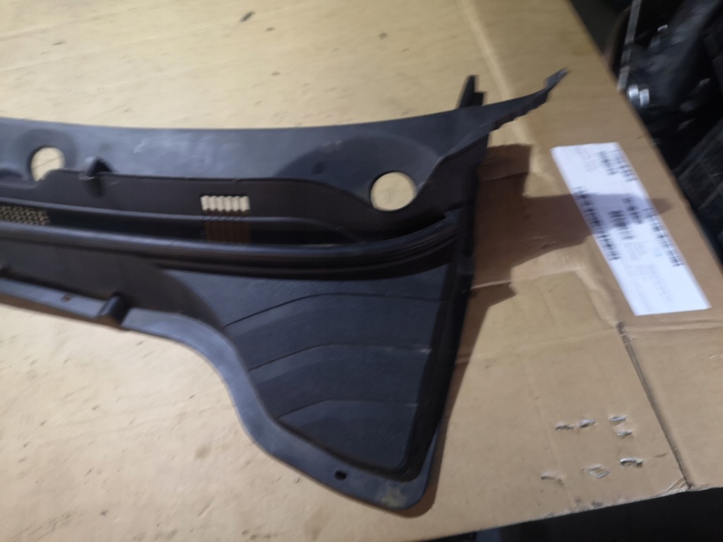 GEAM FATA HYUNDAI KONA ORIGINAL Product image
