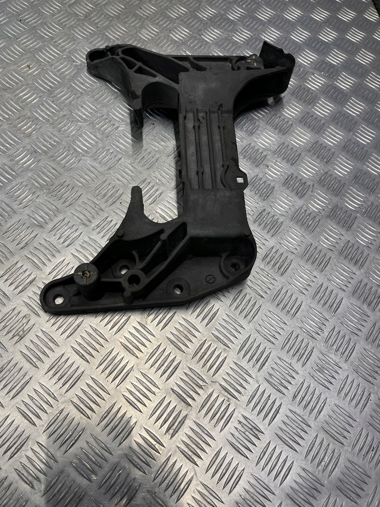 BMW G20 G21 I3 SUPORT CUTIE LEAP 9485333 Product image