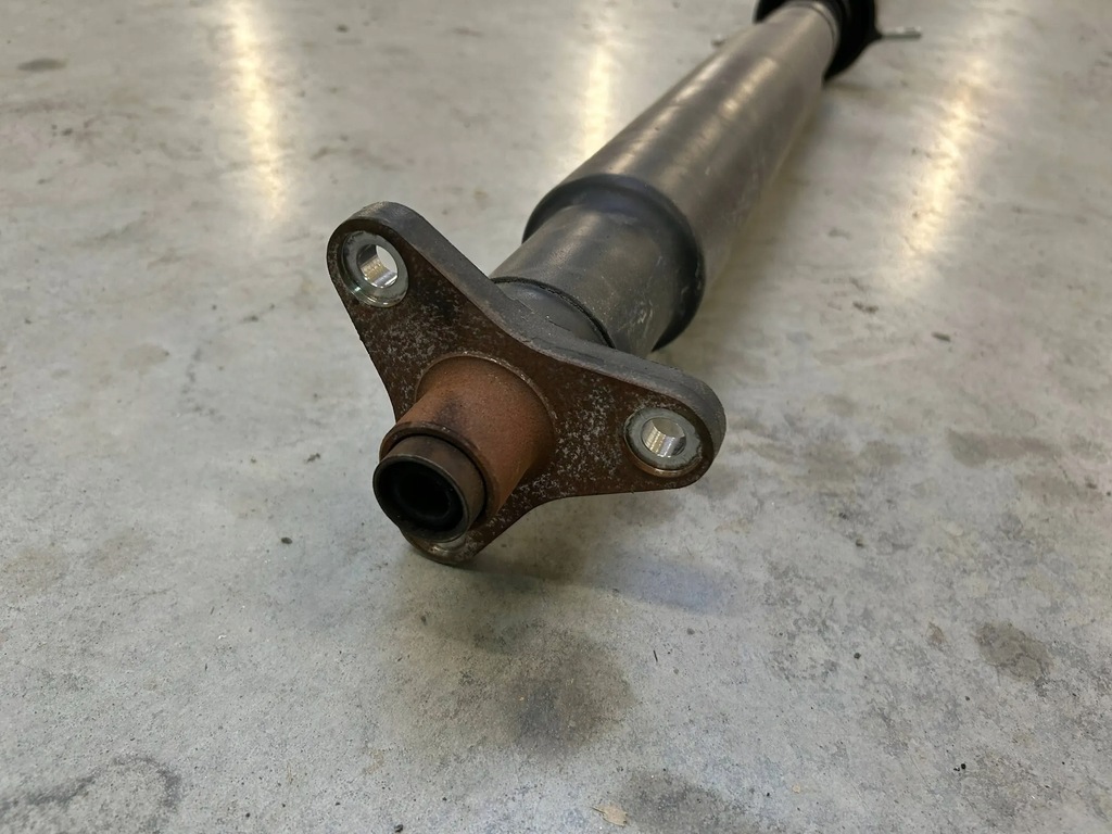 Arborele de transmisie BMW 4 F32 F33 2015 420d 7600184 Product image