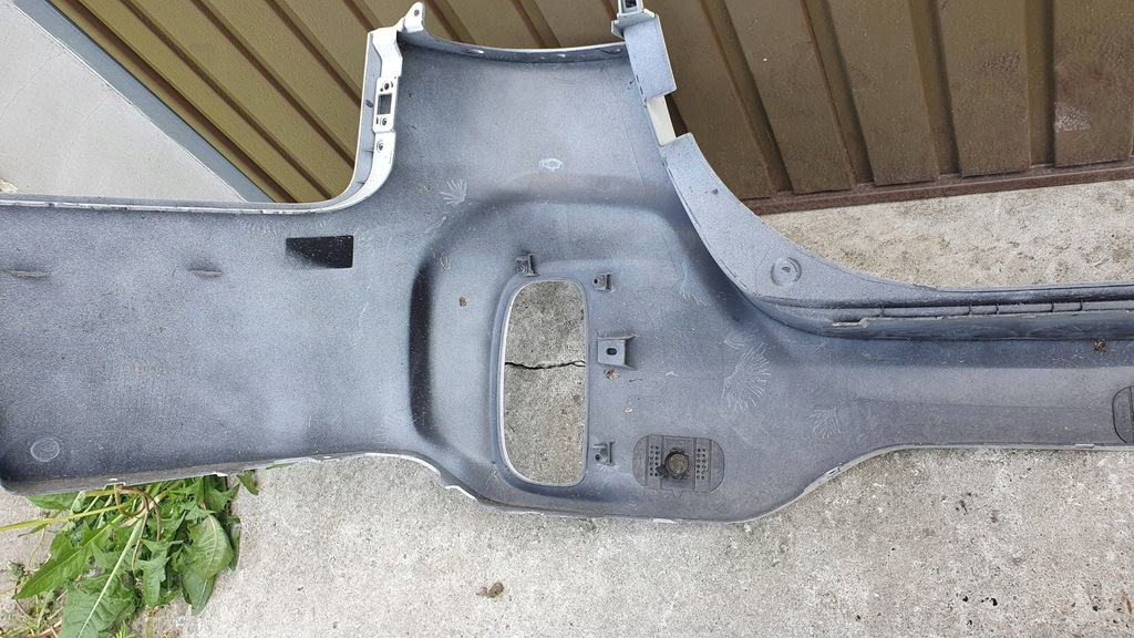 Kia Sorento II 2 Ridicați spatele barei de protecție din spate Product image