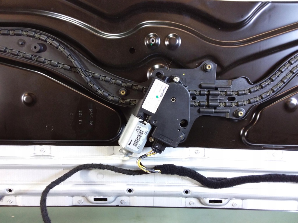 BMW 5 F10 SEDAN TRAPA COMPLET 7231865 Product image