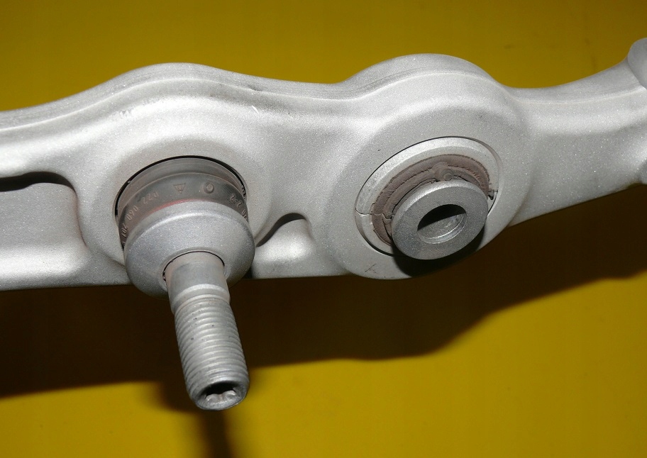 BRAT DE COMANDA INFERIOR DREAPTA FATA MERCEDES E-CLASS W213 ORY Product image