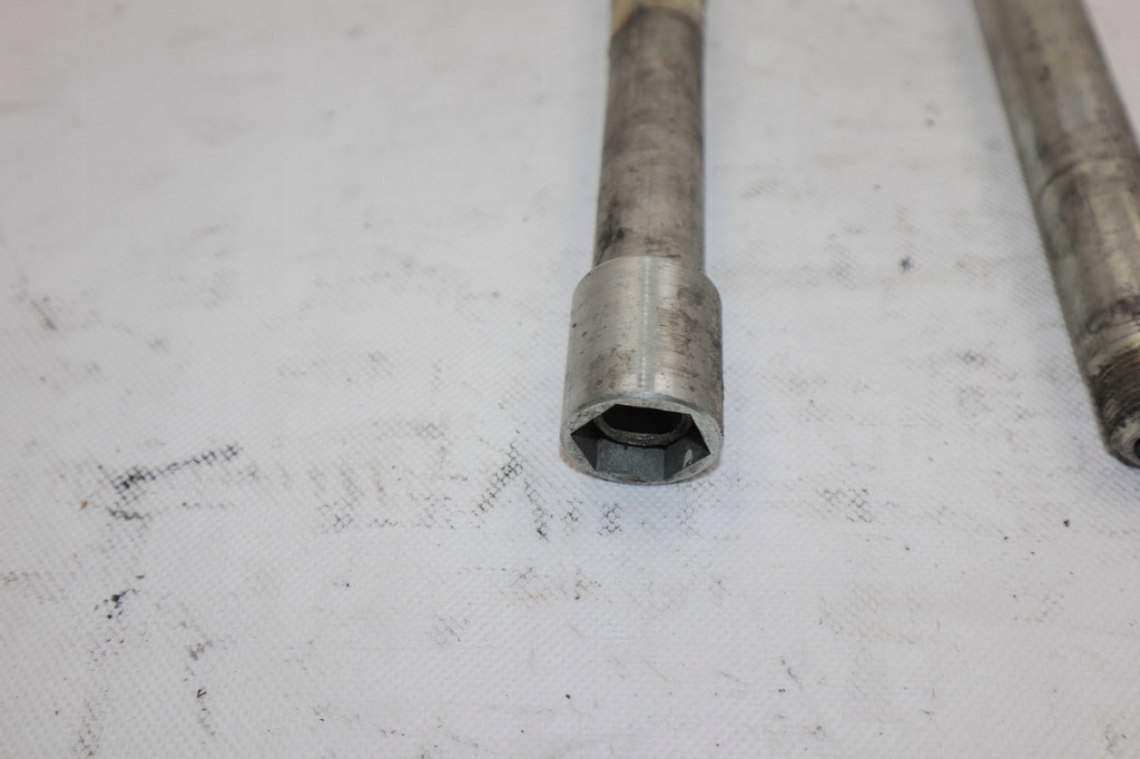 HONDA CBR 900 RR 929 SC44 954 SC50 Axa Brat oscilant Axa spate Roti spate Product image