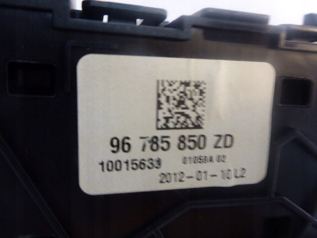 COMUTATOR GEAM PANOUL DE CONTROL DS5 2011- Product image