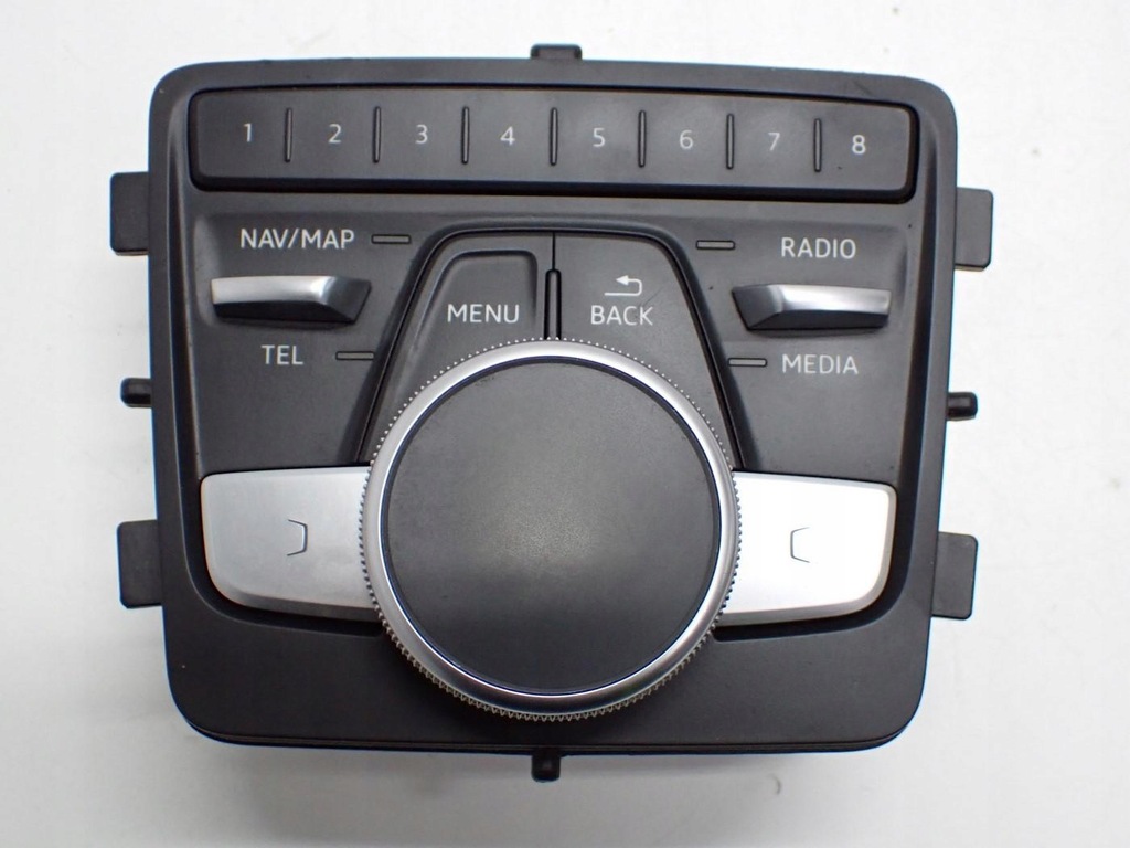 Navi Navi Facrycha Org 8W1919605 8W5035035B AUDI A4 B9 8W 18R Product image