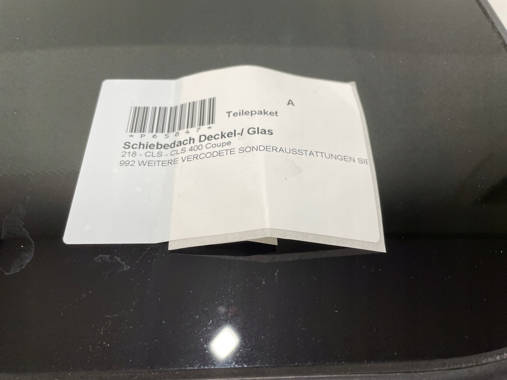 TRAVĂ DE STICLĂ MERCEDES 218 CLS COUPE A2187800121 Product image