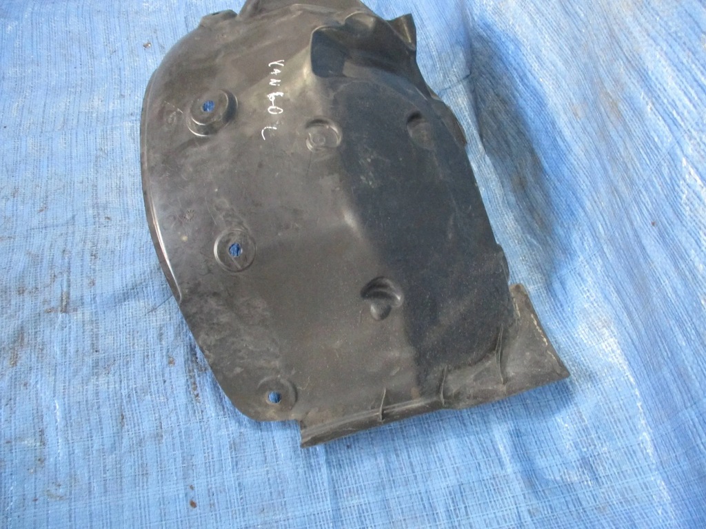 PASAJ ROȚI FAȚĂ STÂNGA PIESA SPATE KANGOO III LIFT 8200436709 Product image