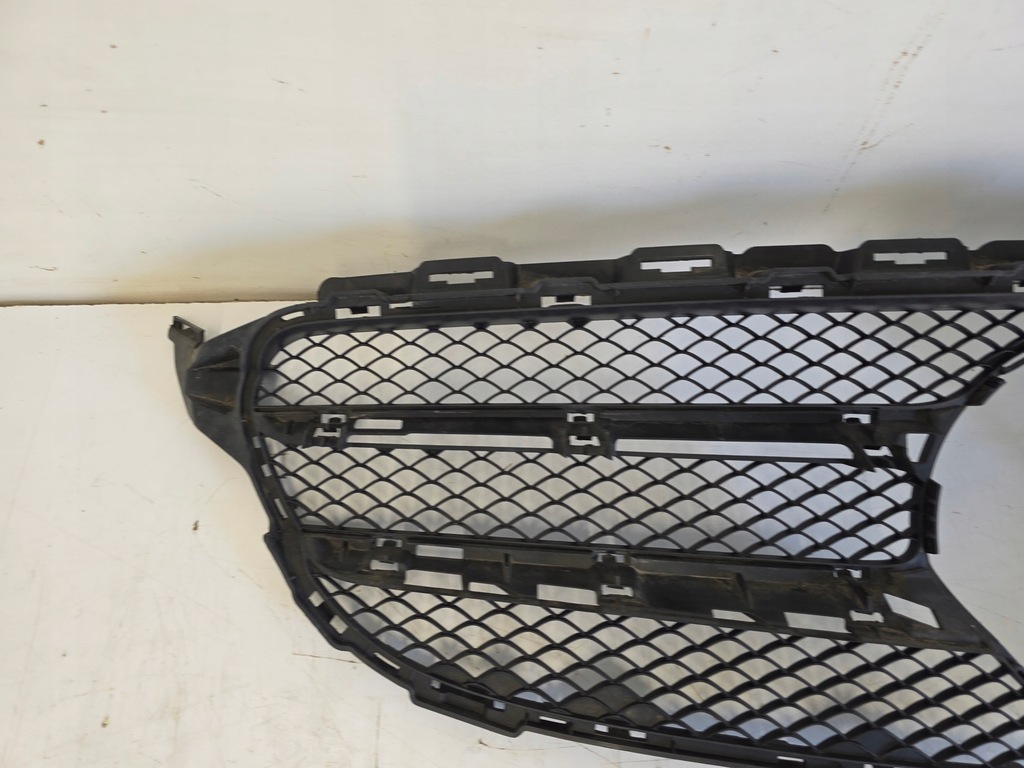 Grill Dummy Bumper Mercedes C Clasa W205 A2058801704 Product image