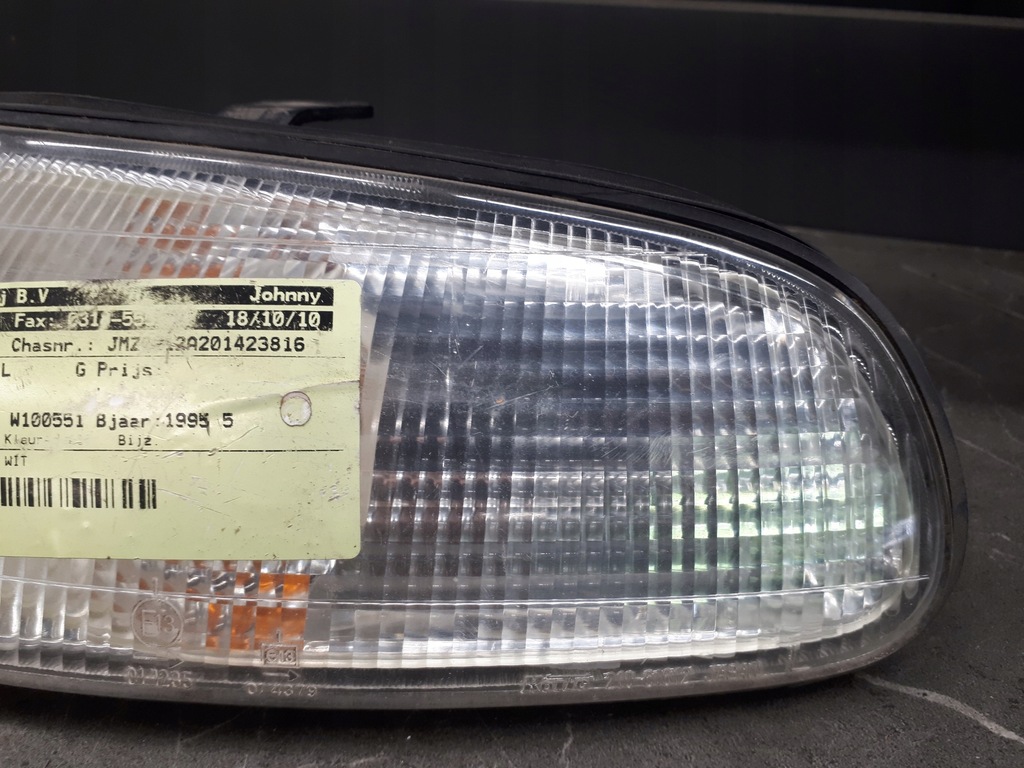 210-61612 Semnalizator dreapta mazda 626 IV KOITO Product image