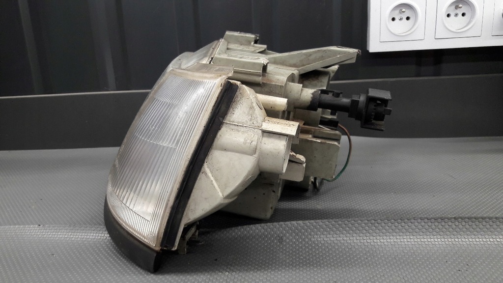 0289008 Far stanga Renault Clio I 93R Product image