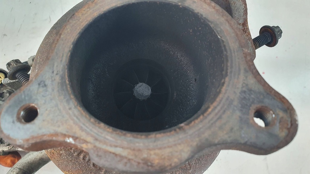 Mercedes-Benz W246 Turbocompresor cu turbină Product image