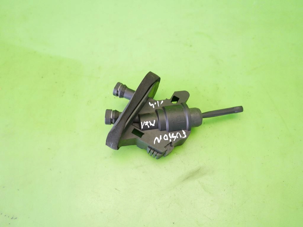 POMPA AMBRIEI AMBREAJ FORD FUSION MK1 I 1.4 Product image