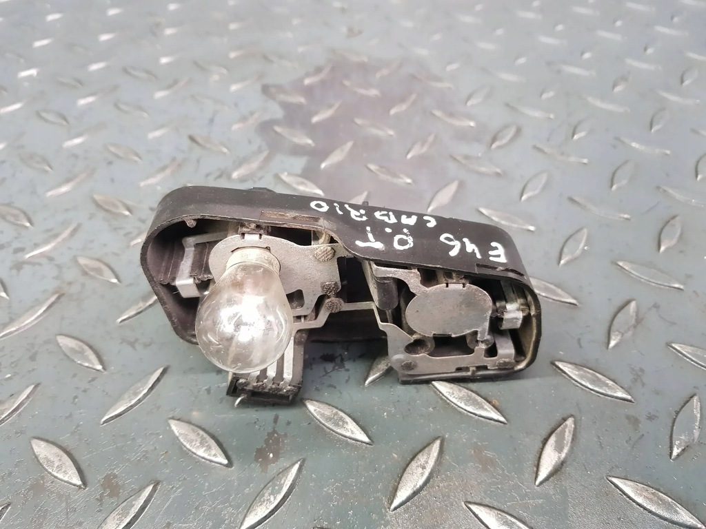 Introduceți becuri pentru lampa hayon, dreapta spate, BMW 3 E46 cabrio Product image
