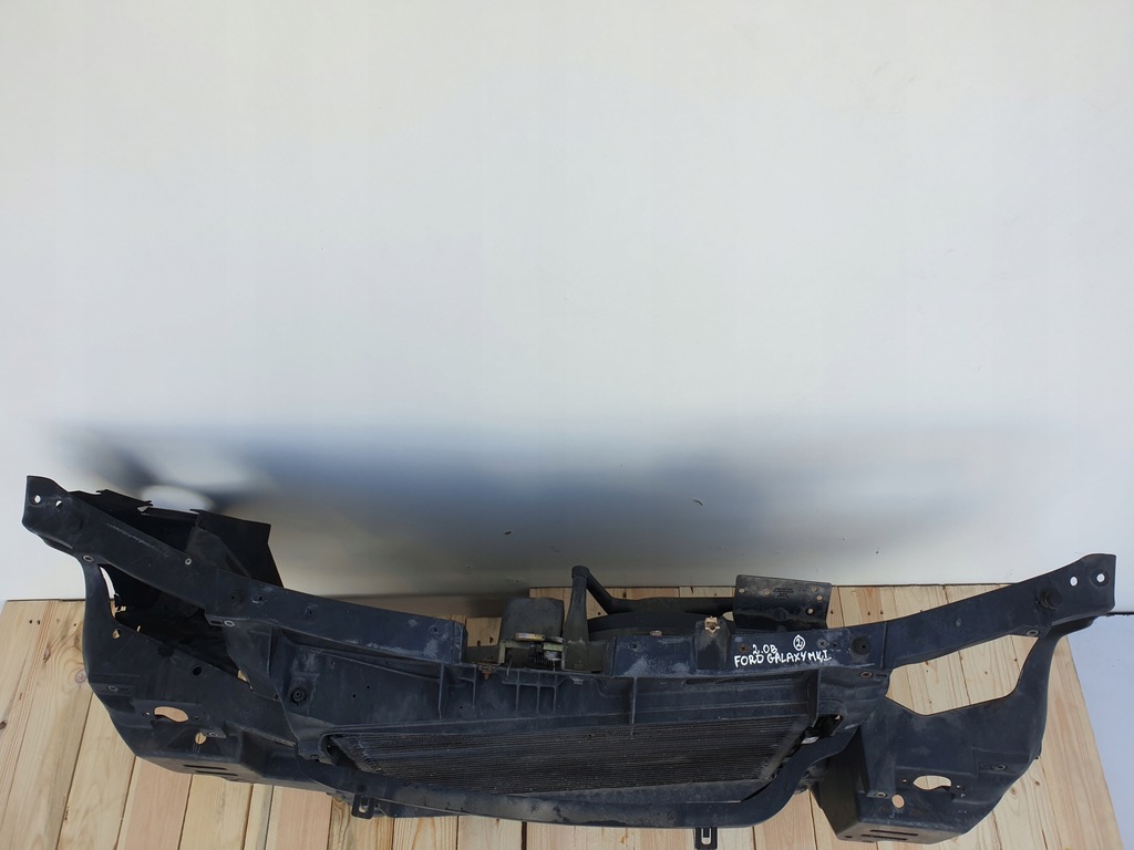 Ford Galaxy I MK1 2.0 16V RADIATORE FATA Product image